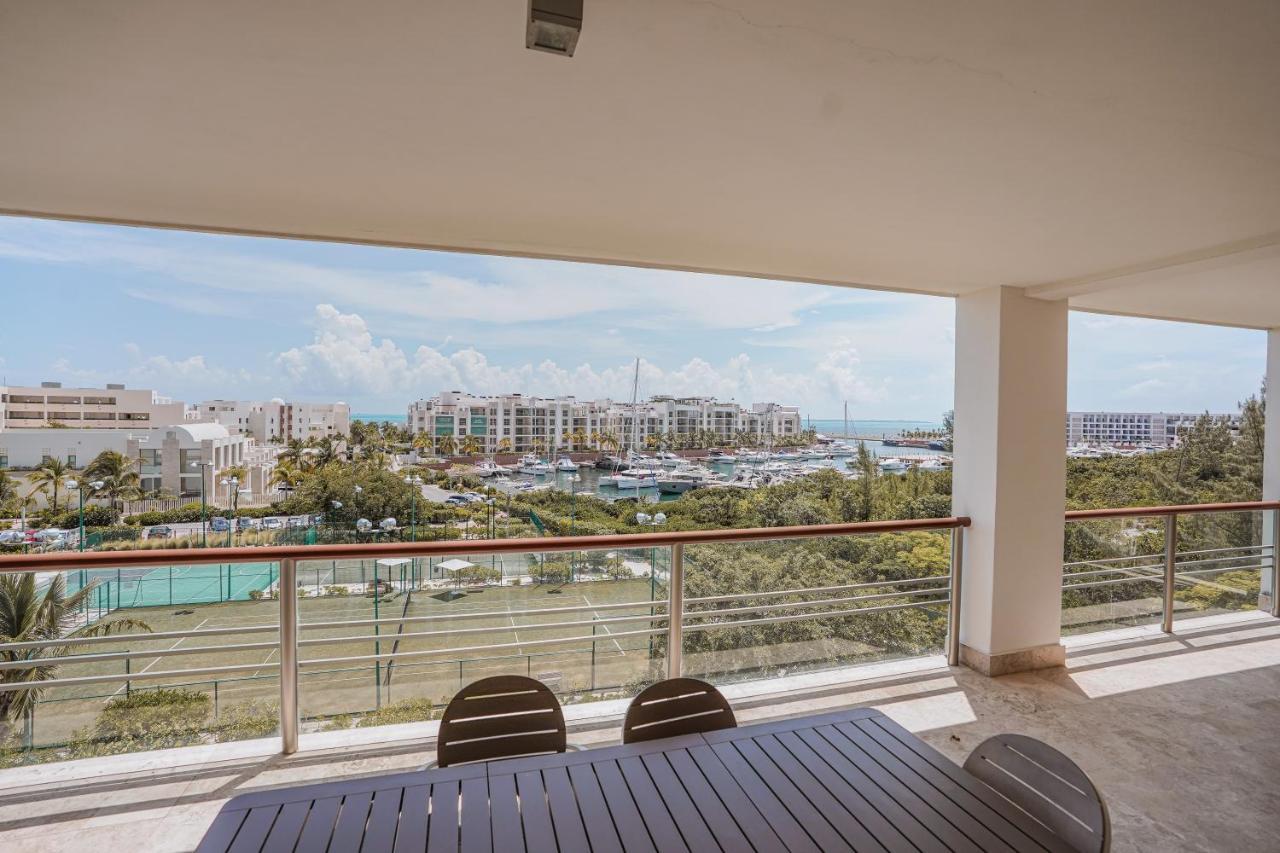 Apartment La Amada With Marina View