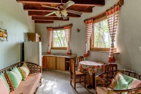 Bungalo En La Playa Tejon