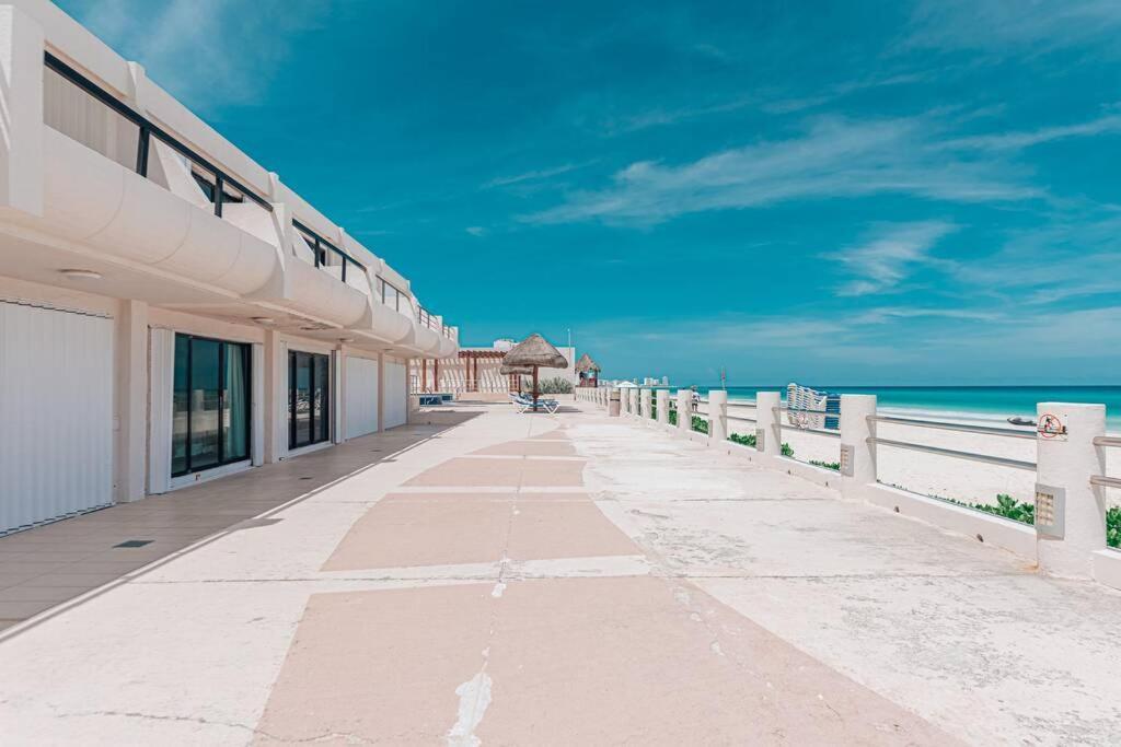 Marlin 108, A Pie De Playa, Albercas, Jacuzi, Ubicacion Inmejorable Villa Cancun