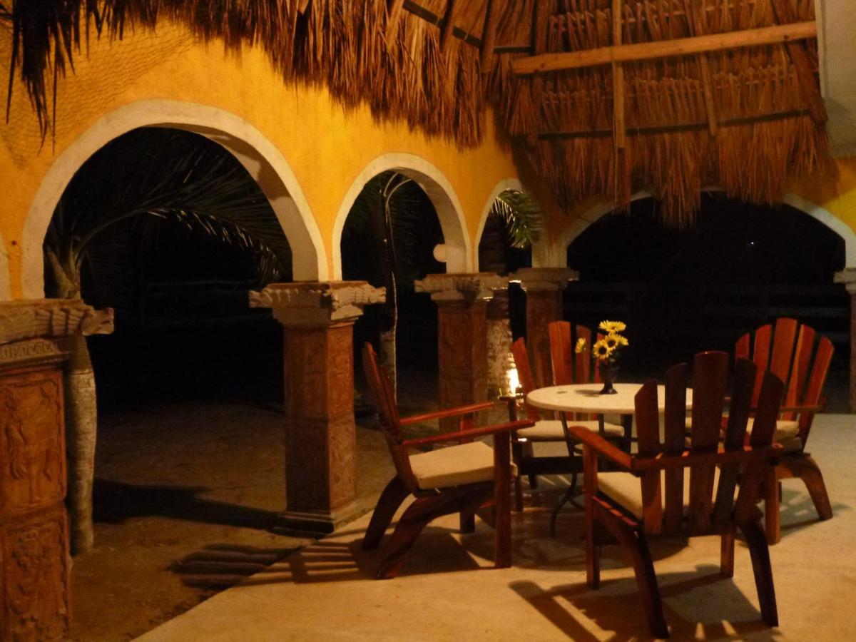 Hacienda Antigua Villa, 50m From Sandy Apartment El Cuyo