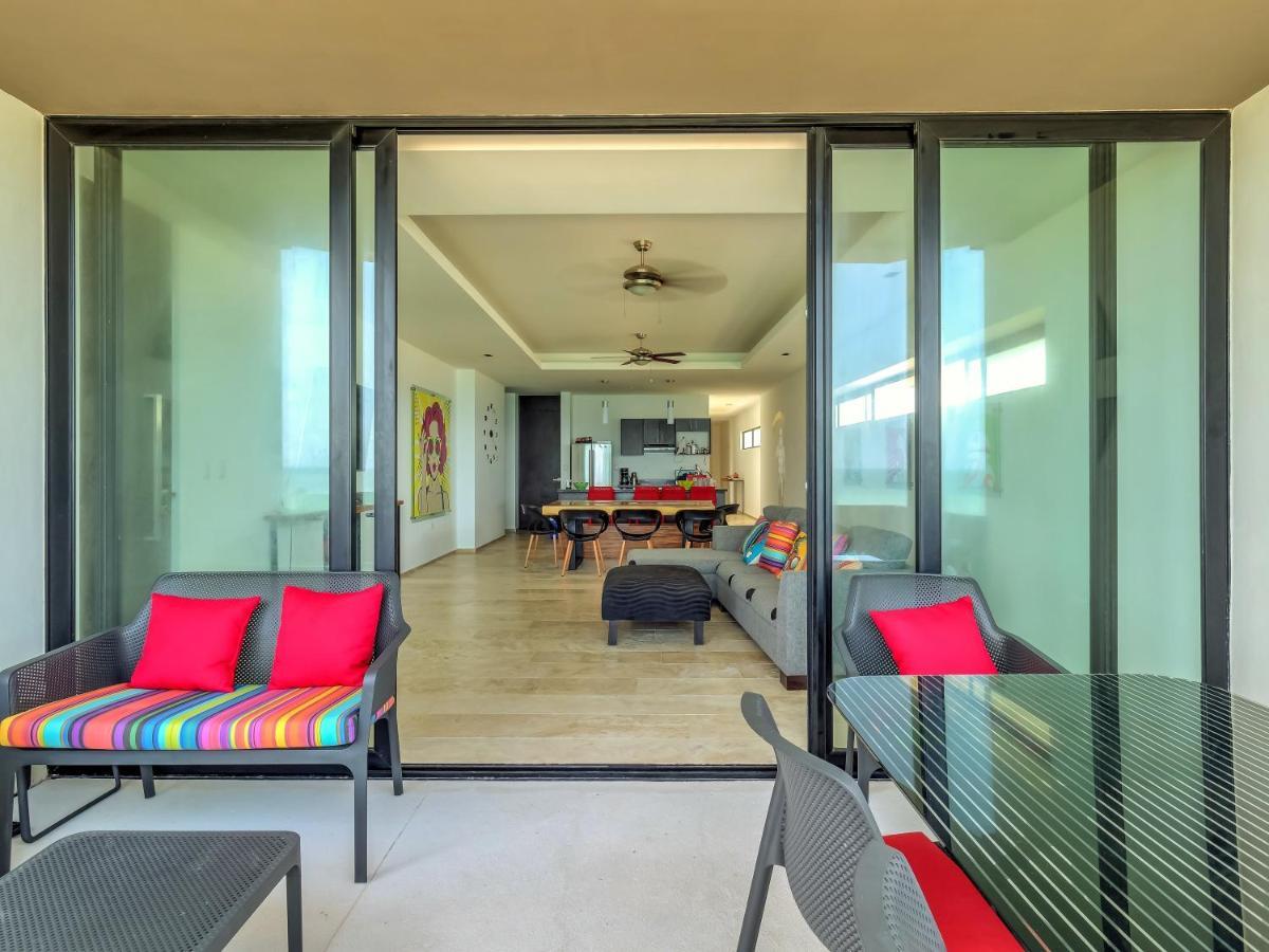 Apartment 97984 Ocean Views From All The Bedrooms Of This Deluxe Beachfront Condo, Paradise