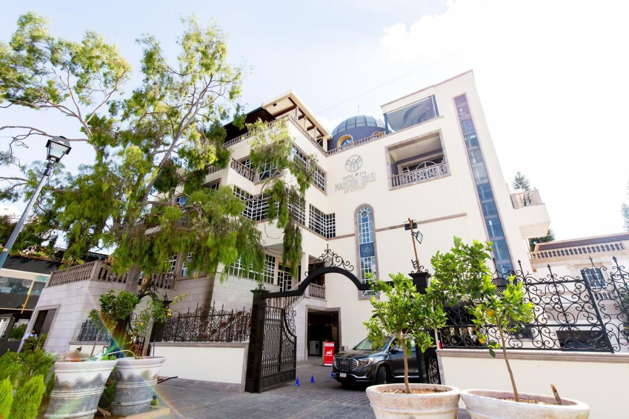 & Mansion Solis By Hotsson Hotel
