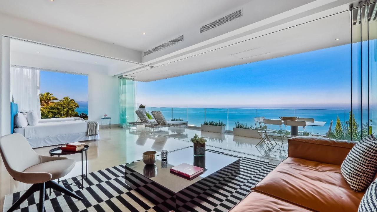 Avalon - 401 Luxury & Breathtaking Sunset Views Holiday home