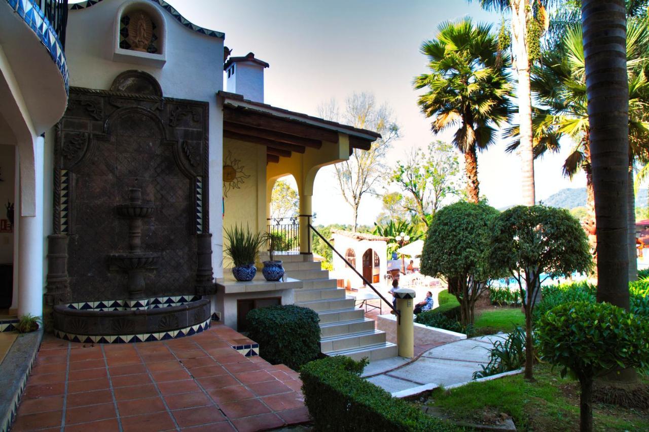 Hotel El Rebozo 5*