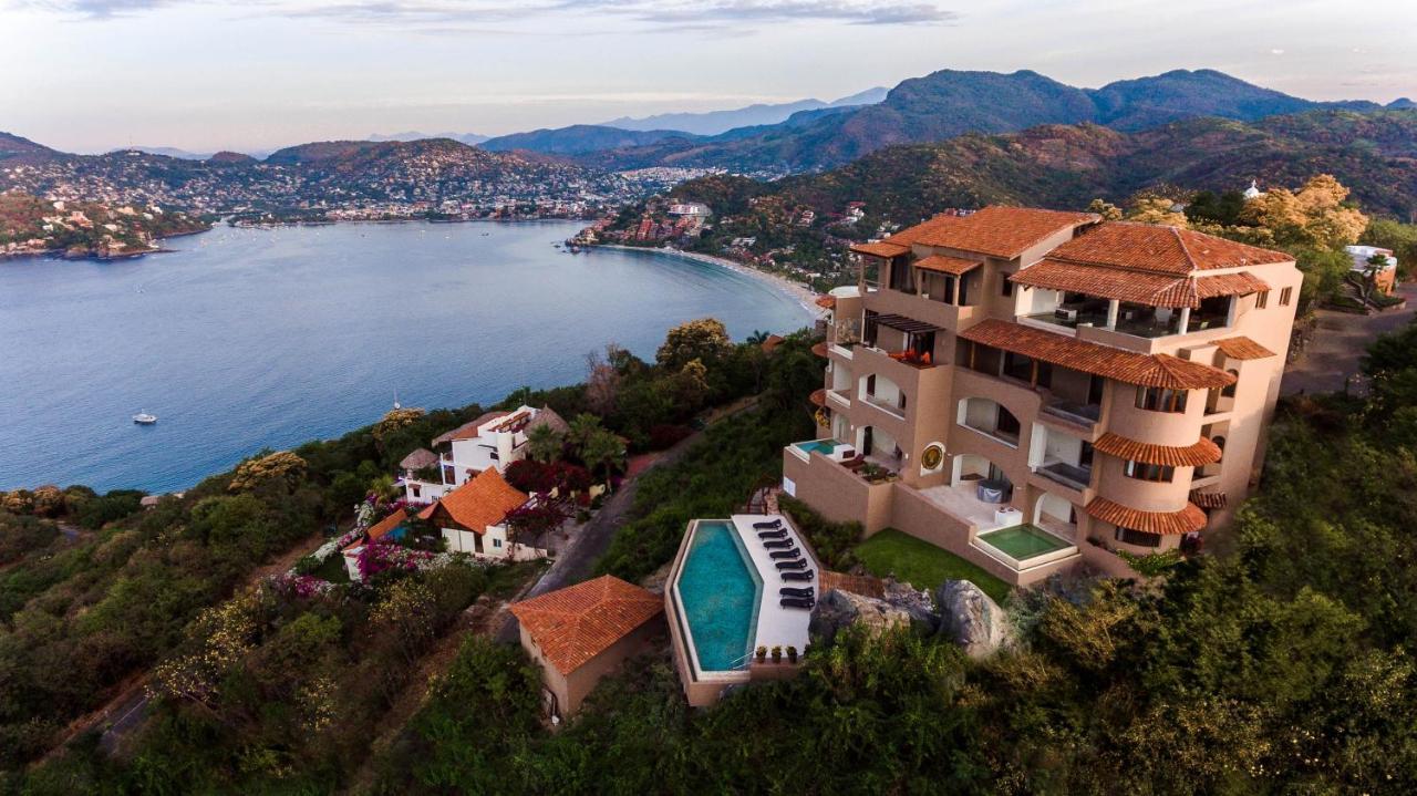 Del Vigia Zihuatanejo