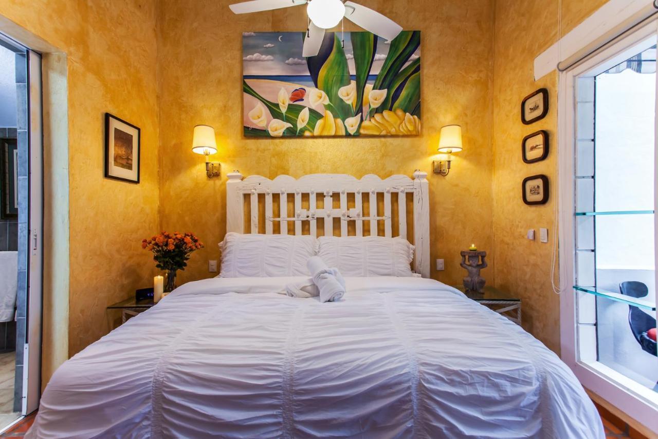 Garlands Del Rio Riverside Boutique Hotel Bed & Breakfast Puerto Vallarta