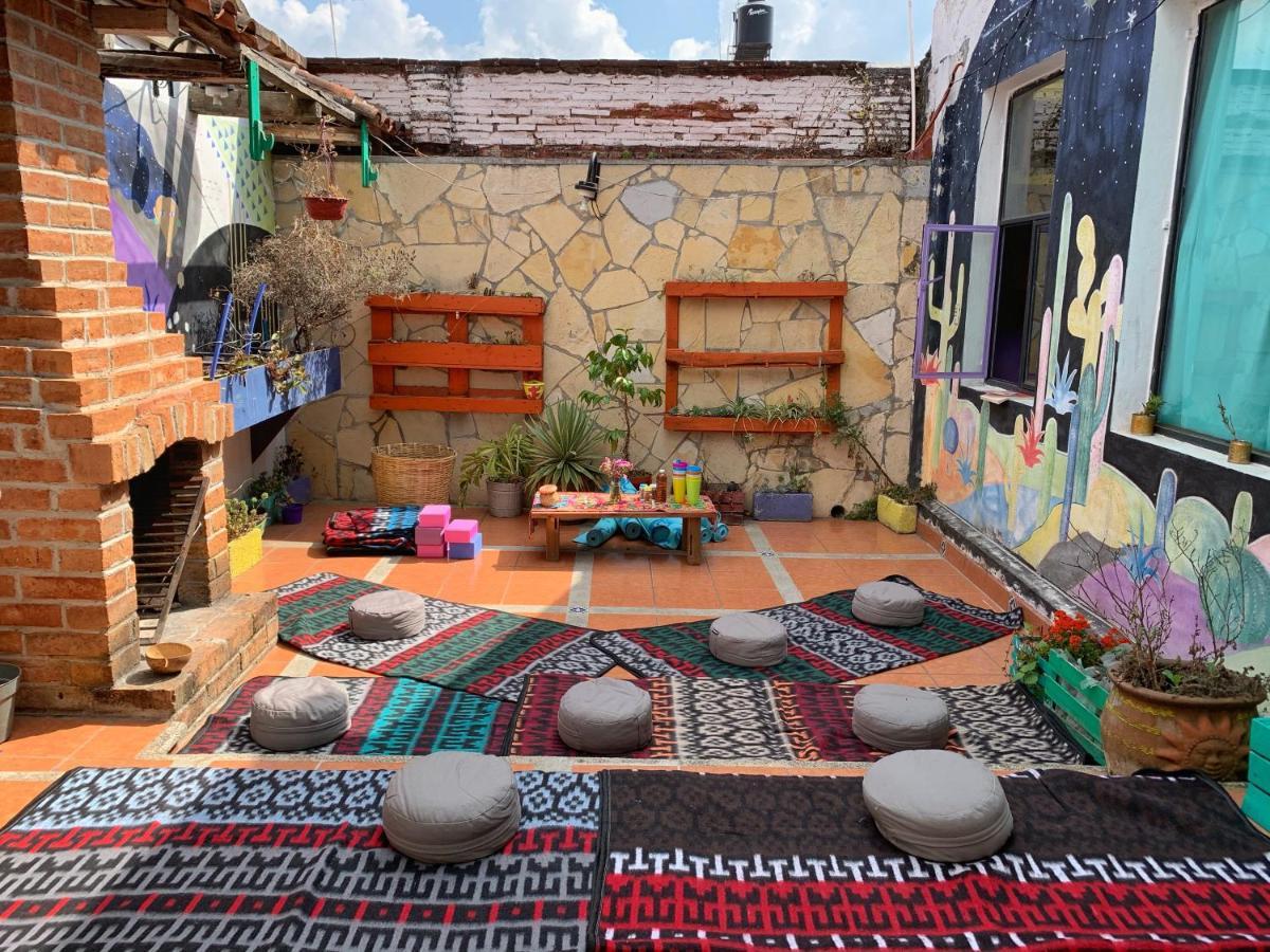 La Isla Hostel *