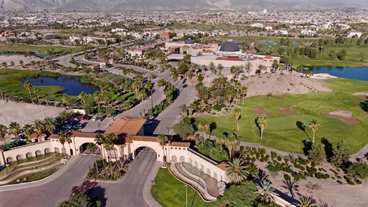 Hotel Azul Talavera Country Club