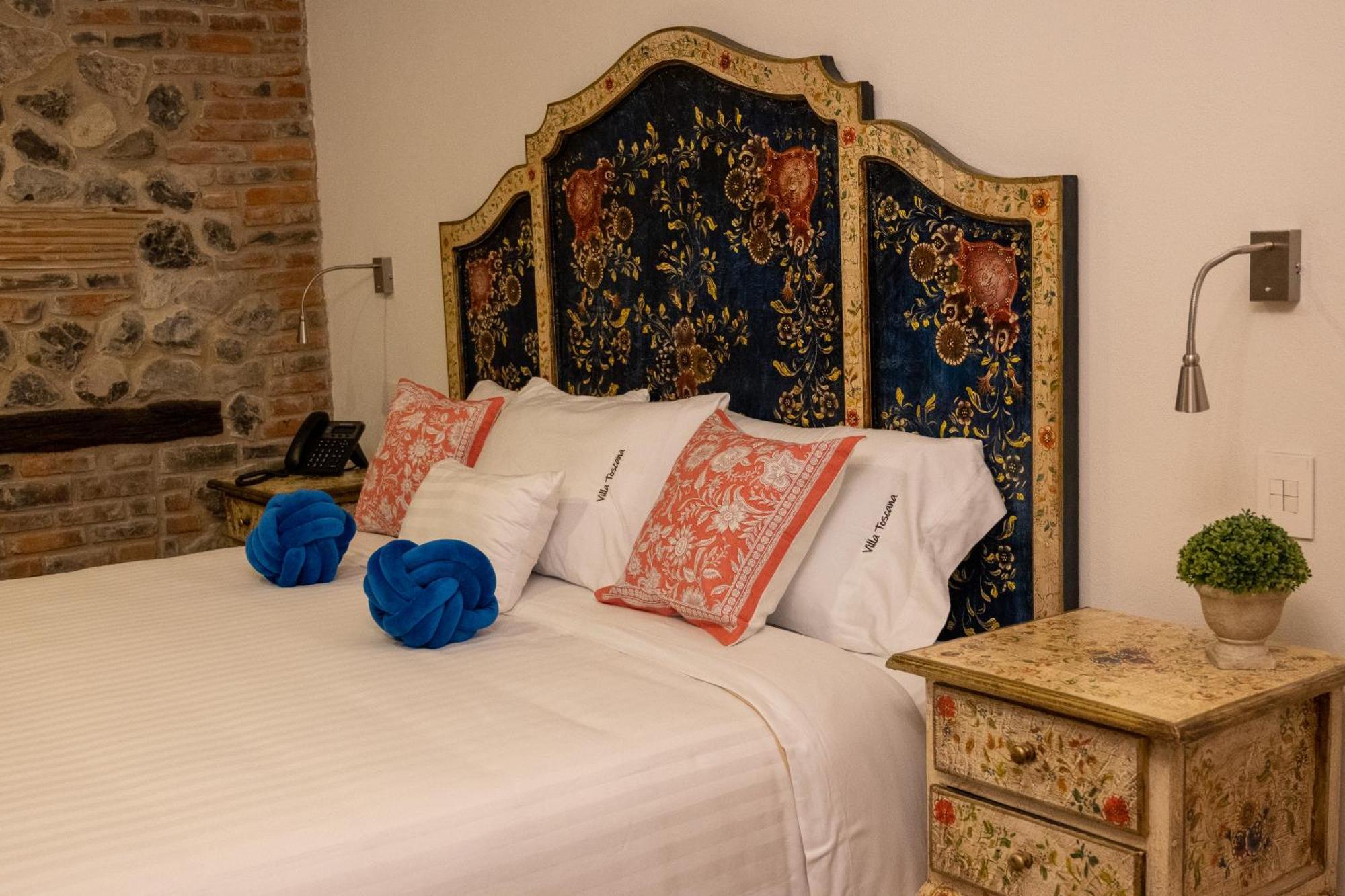Toscana Valquirico Lofts & Boutique Hotel Santeagueda