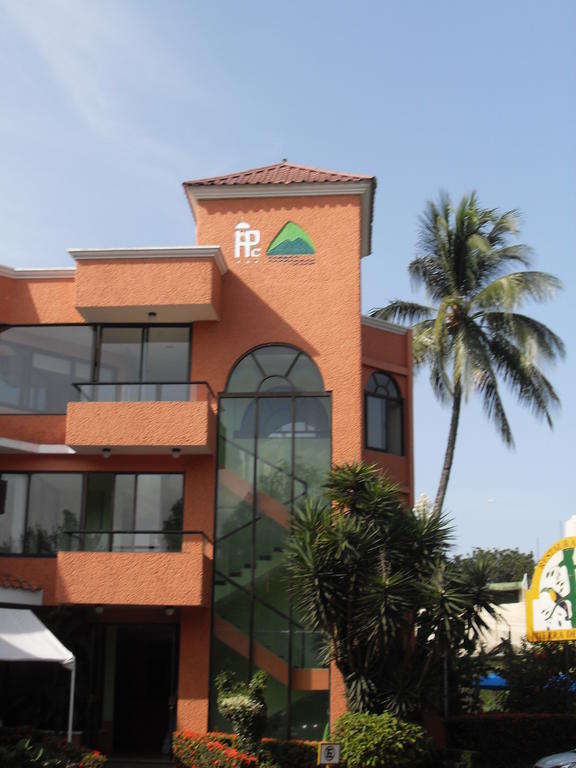 Hotel Playa Cristal 3*