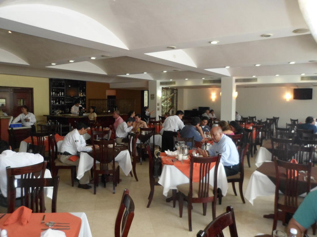 Hotel Poza Rica Inn 5*