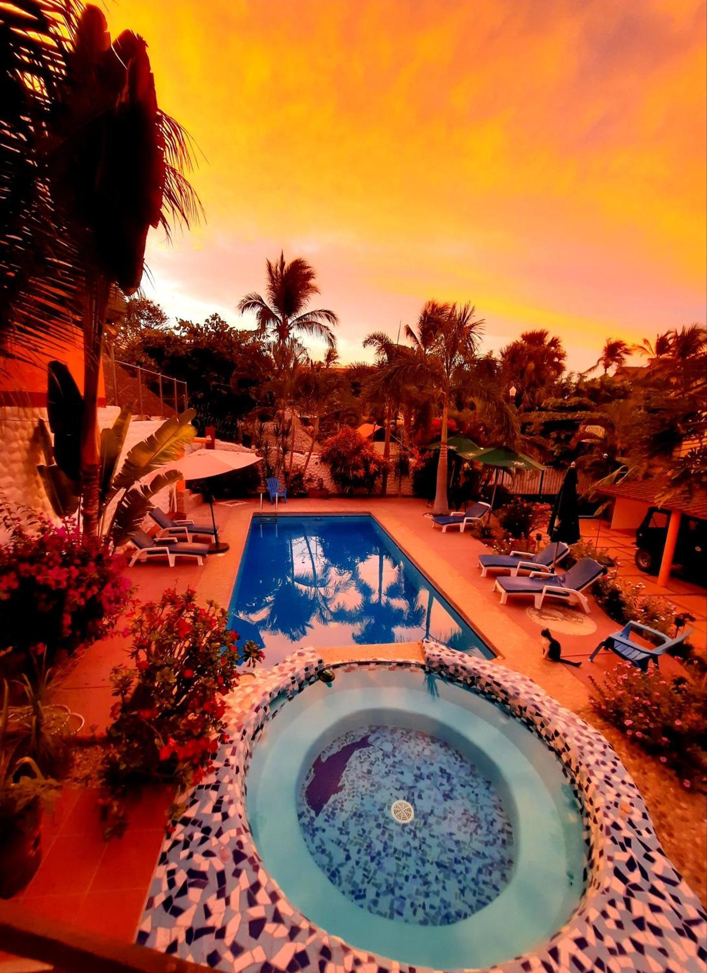 Hotelito Swiss Oasis - Playa Zicatela - Adults Only