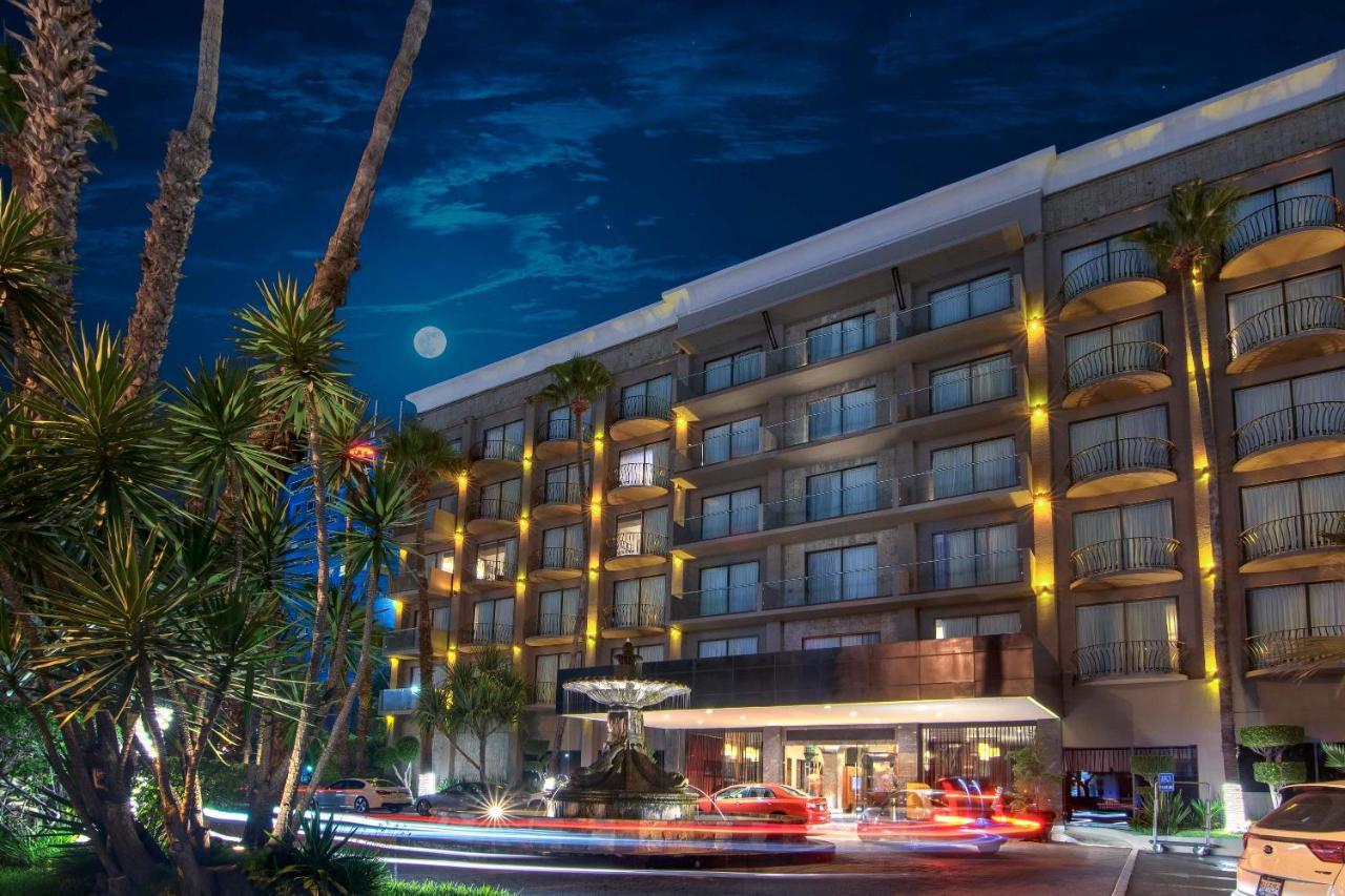 Lucerna Hotel