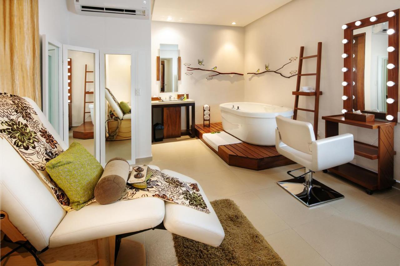 Margaritaville Island Reserve Riviera Cancun - A Karisma Experience For (adults Only) Resort 5*