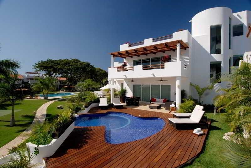 Hotel Kovay Gardens 4*