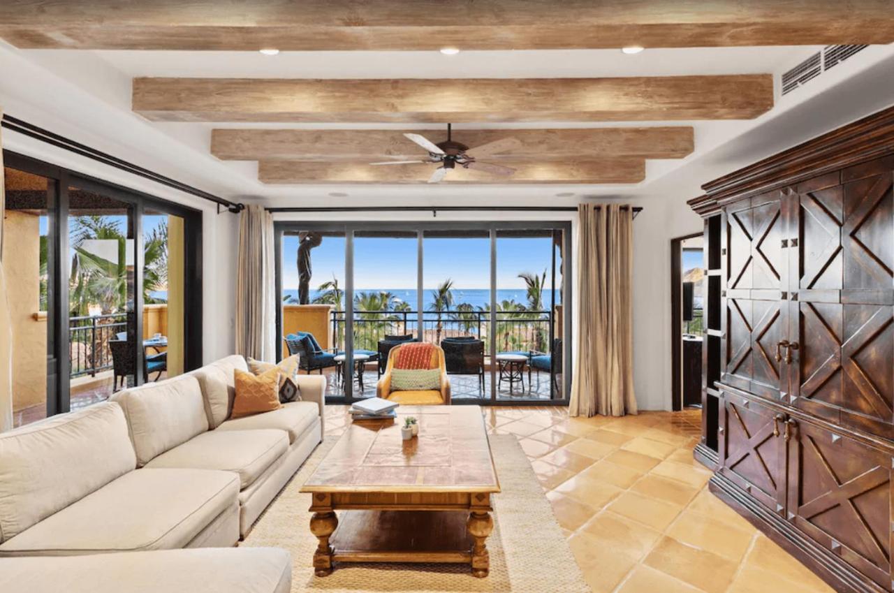 Executive-style Luxury On Apartment