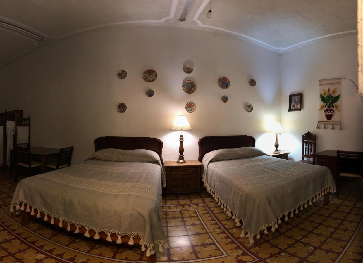 Casa Tecolote Hotel