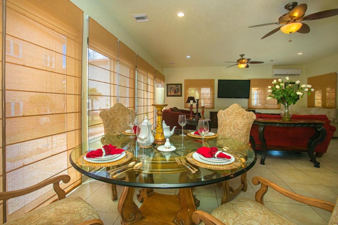 Bed & Breakfast Beach House Luxury Vacation - Paradise Has 2 Private Master Suites Ocean & Garden View *