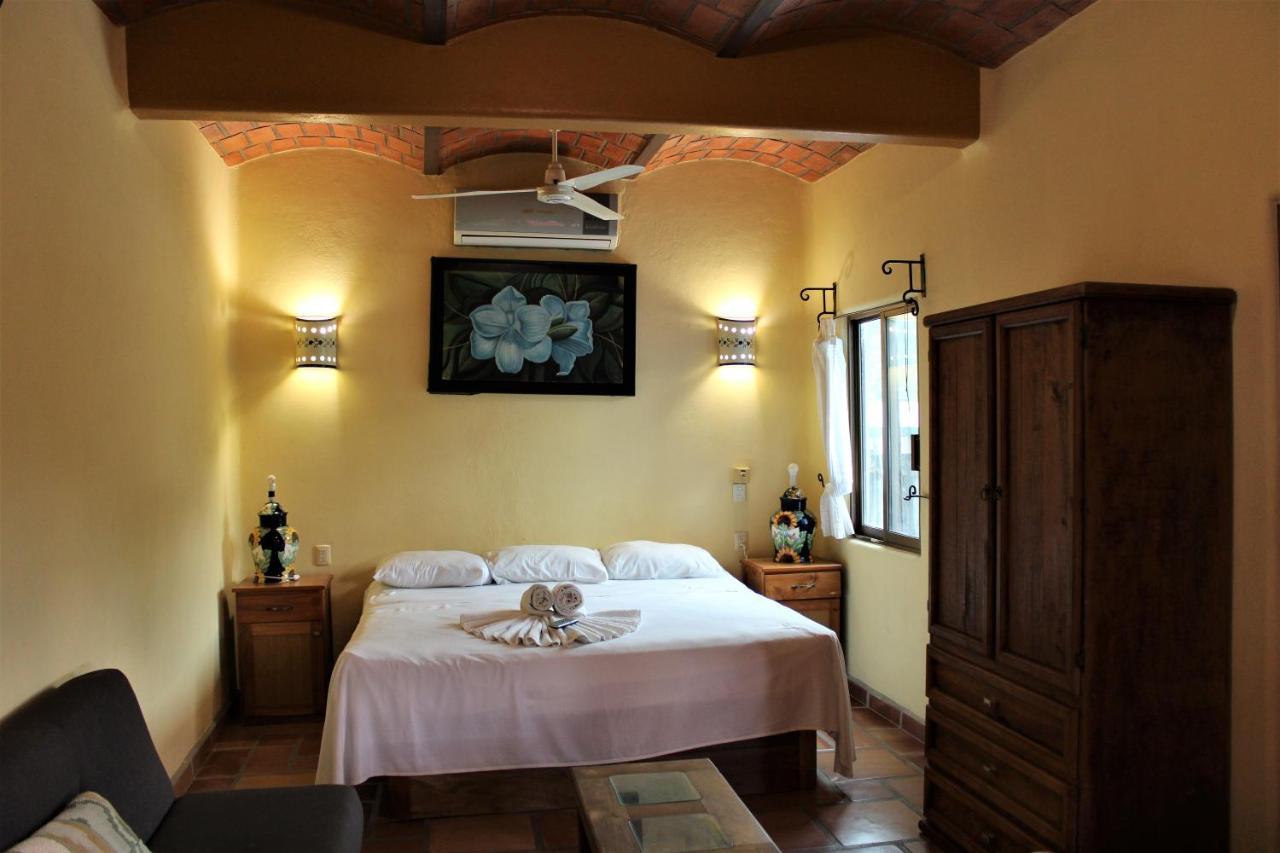 Hotel Flores
