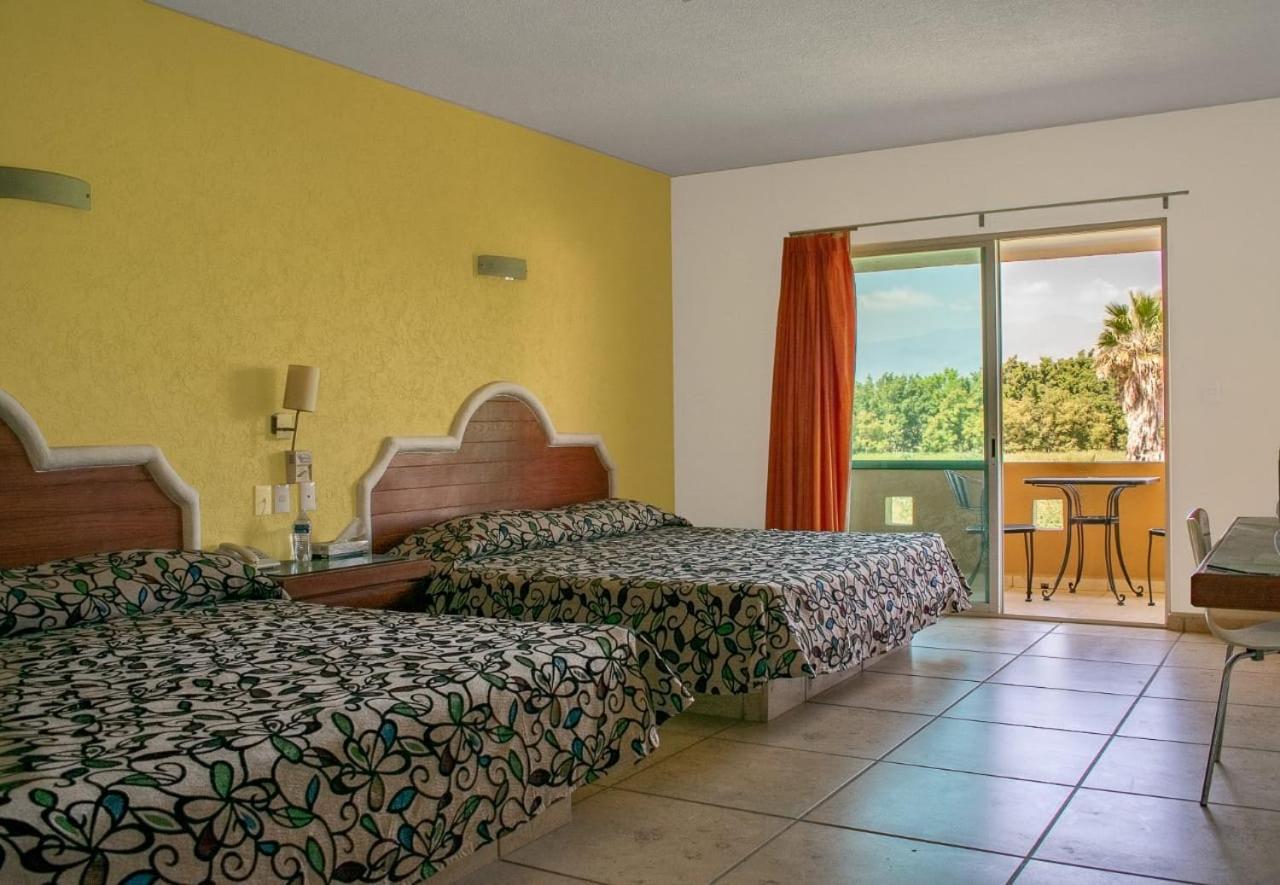 Hotel Hotel Js 3*
