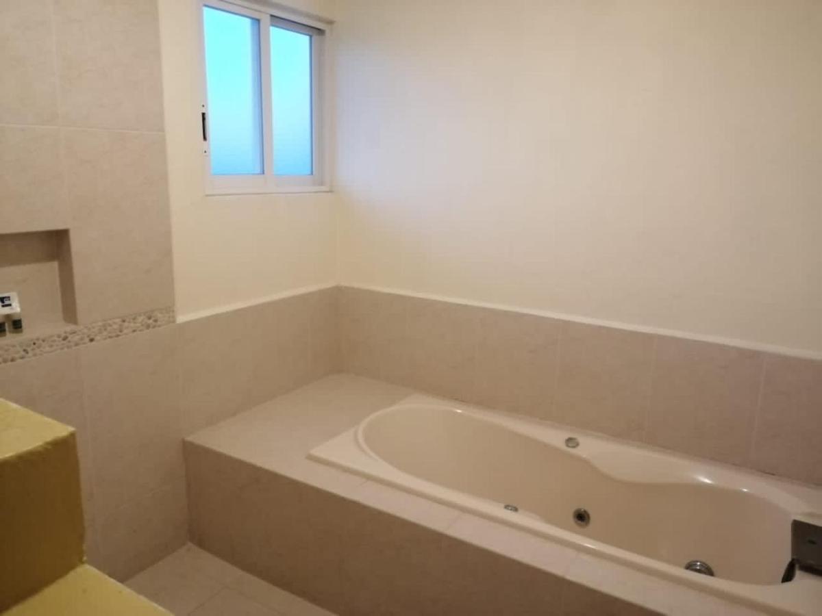 Hotel Hotel Js 3*