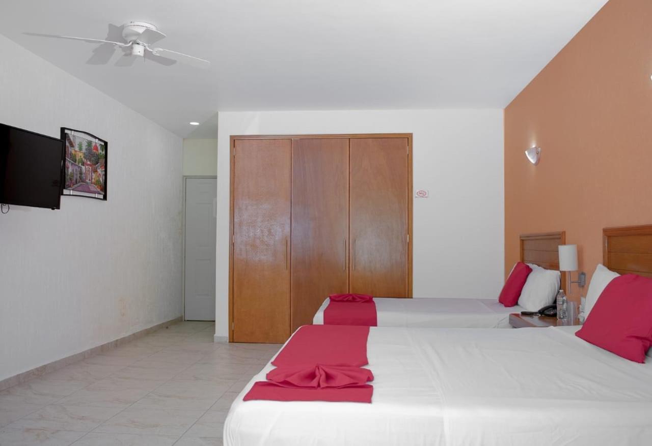Hotel Js Hotel 3*