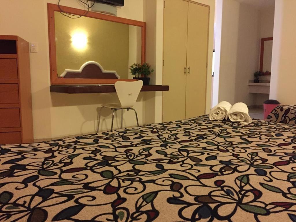 Hotel Js 3*