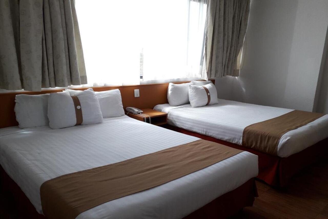 Napoles Hotel 3*