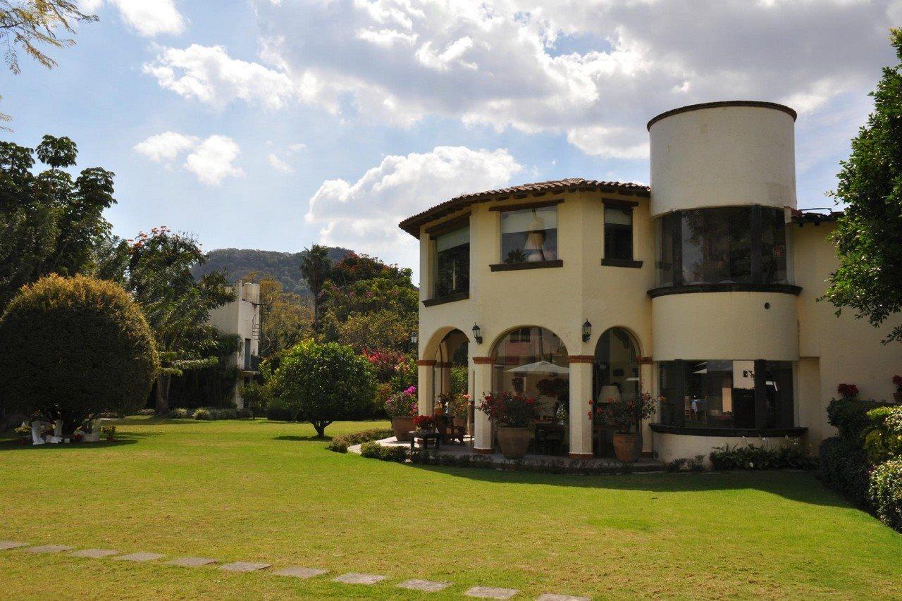 Hotel Casa Bugambilia, Un Pequeno En 3*