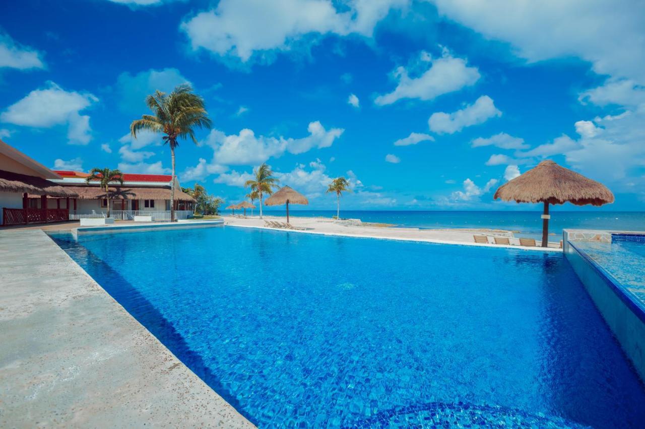 Beach House Luxury Vacation - Paradise Has 2 Private Master Suites Ocean & Garden View *