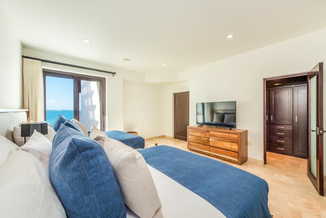 Playa De Aparthotel 4*