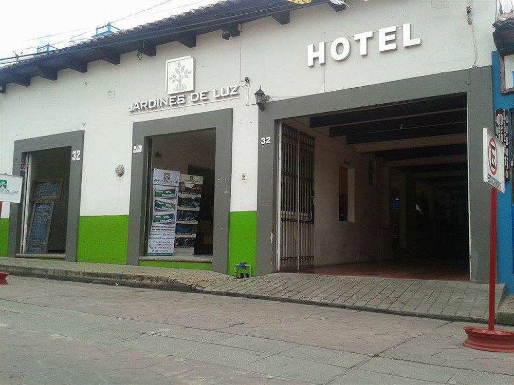 Hotel Jardines De Luz
