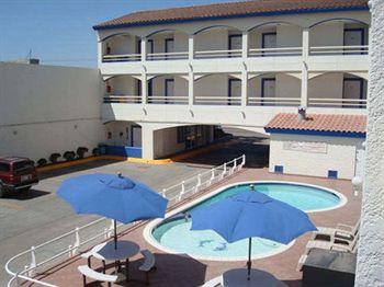 Pueblito 4*
