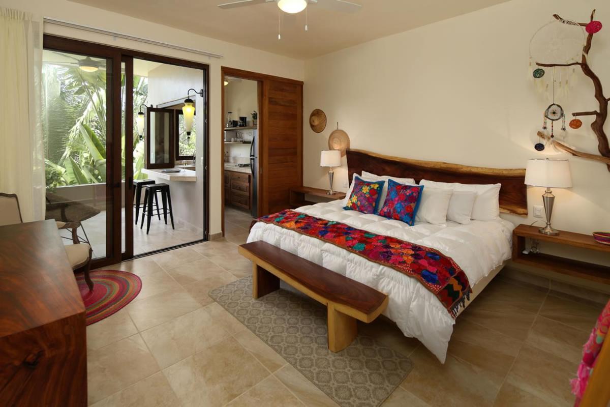 Villa Casa Sayulita, Mistika