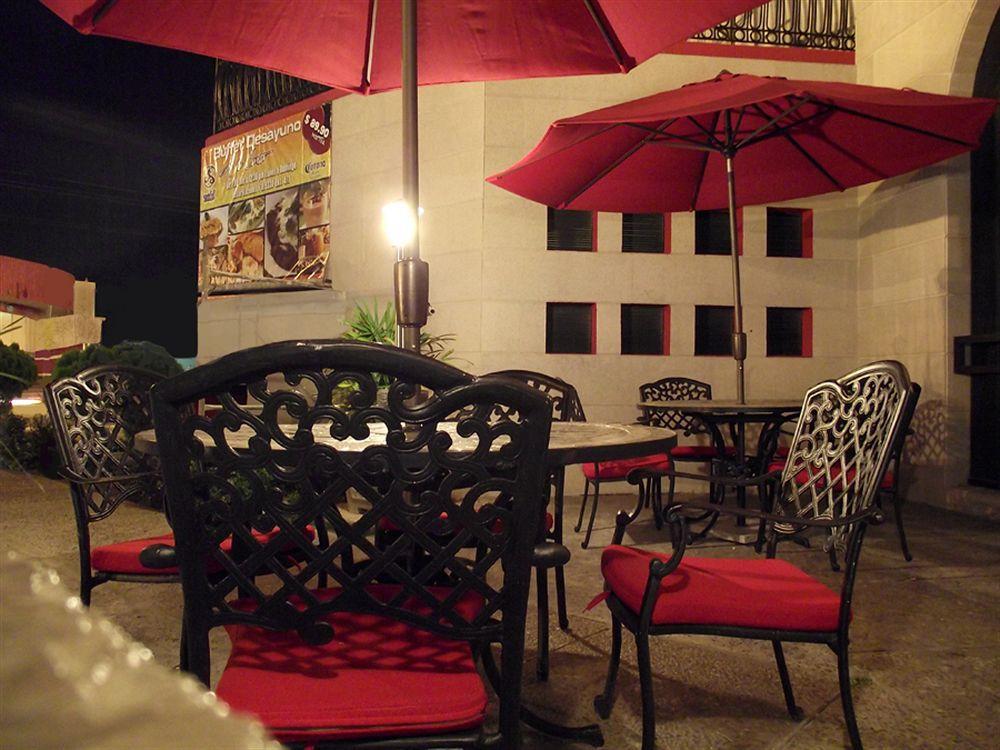Colon Plaza Nuevo Laredo