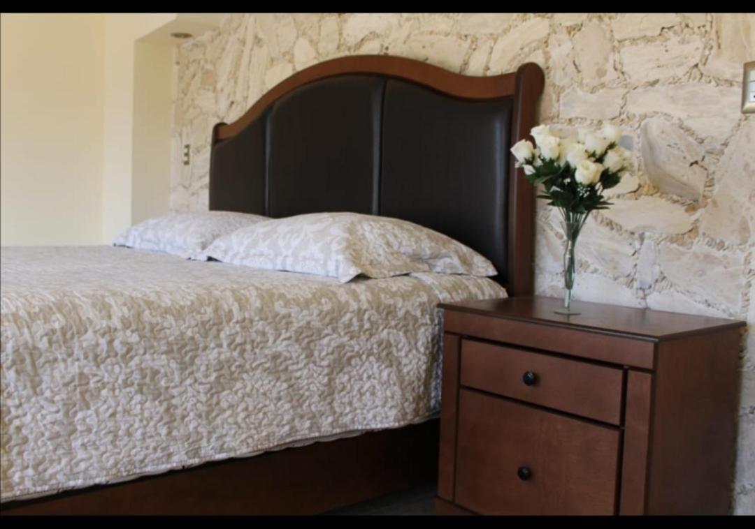 San Diego Hotel Bernal