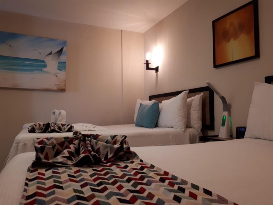 Brisas 10 Beachside Apartment