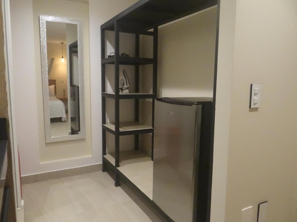 Brisas 10 Beachside Apartment *