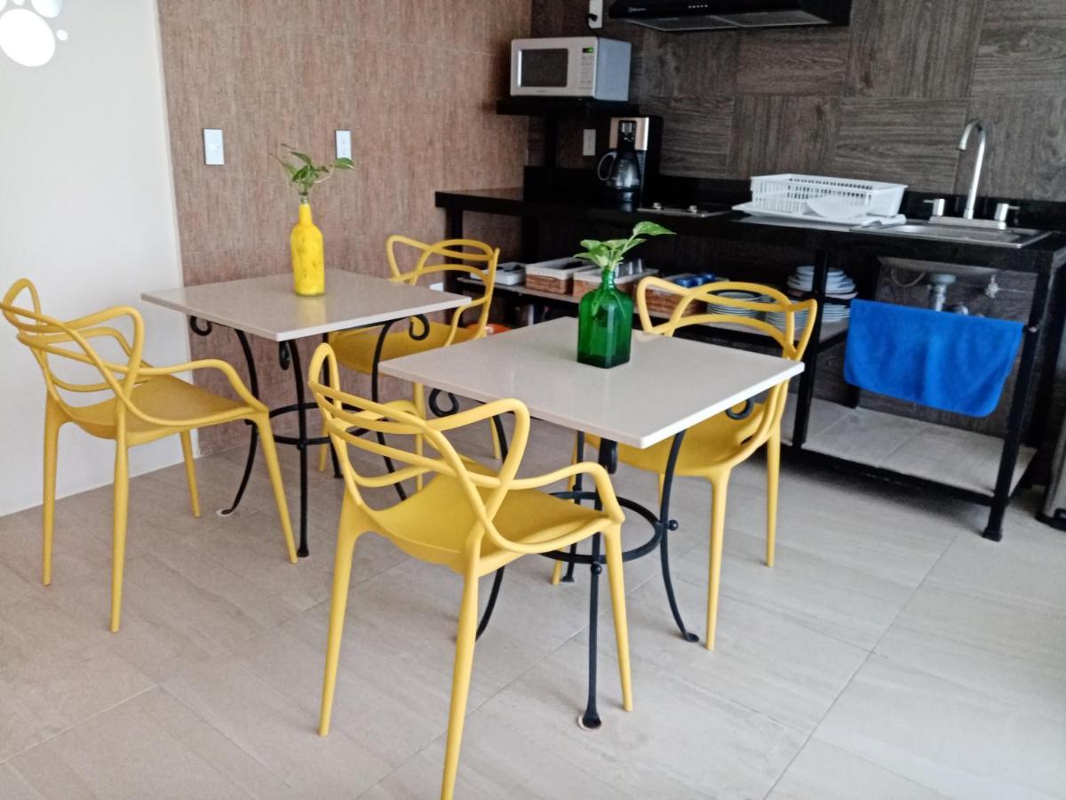 Brisas 10 Beachside Apartment Cancun