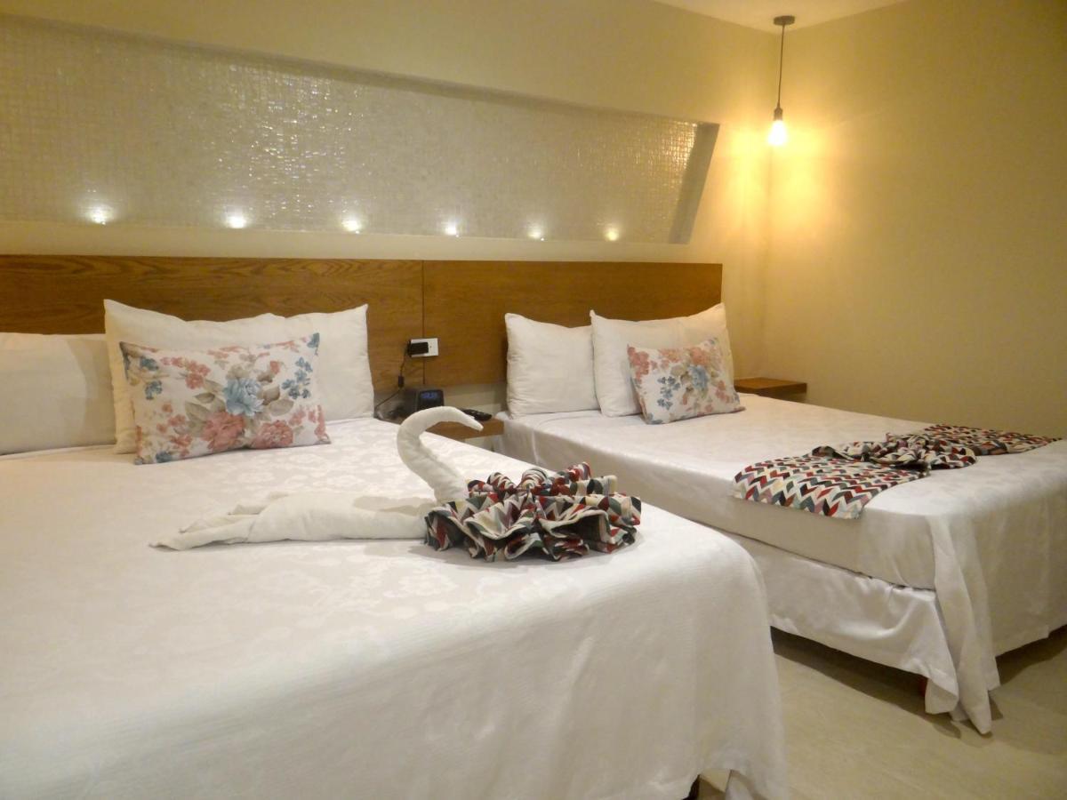 Brisas 10 Beachside Apartment