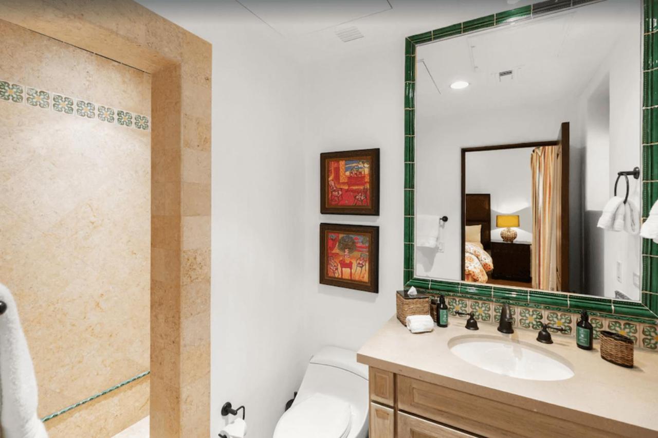 Executive-style Luxury On Apartment Cabo San Lucas