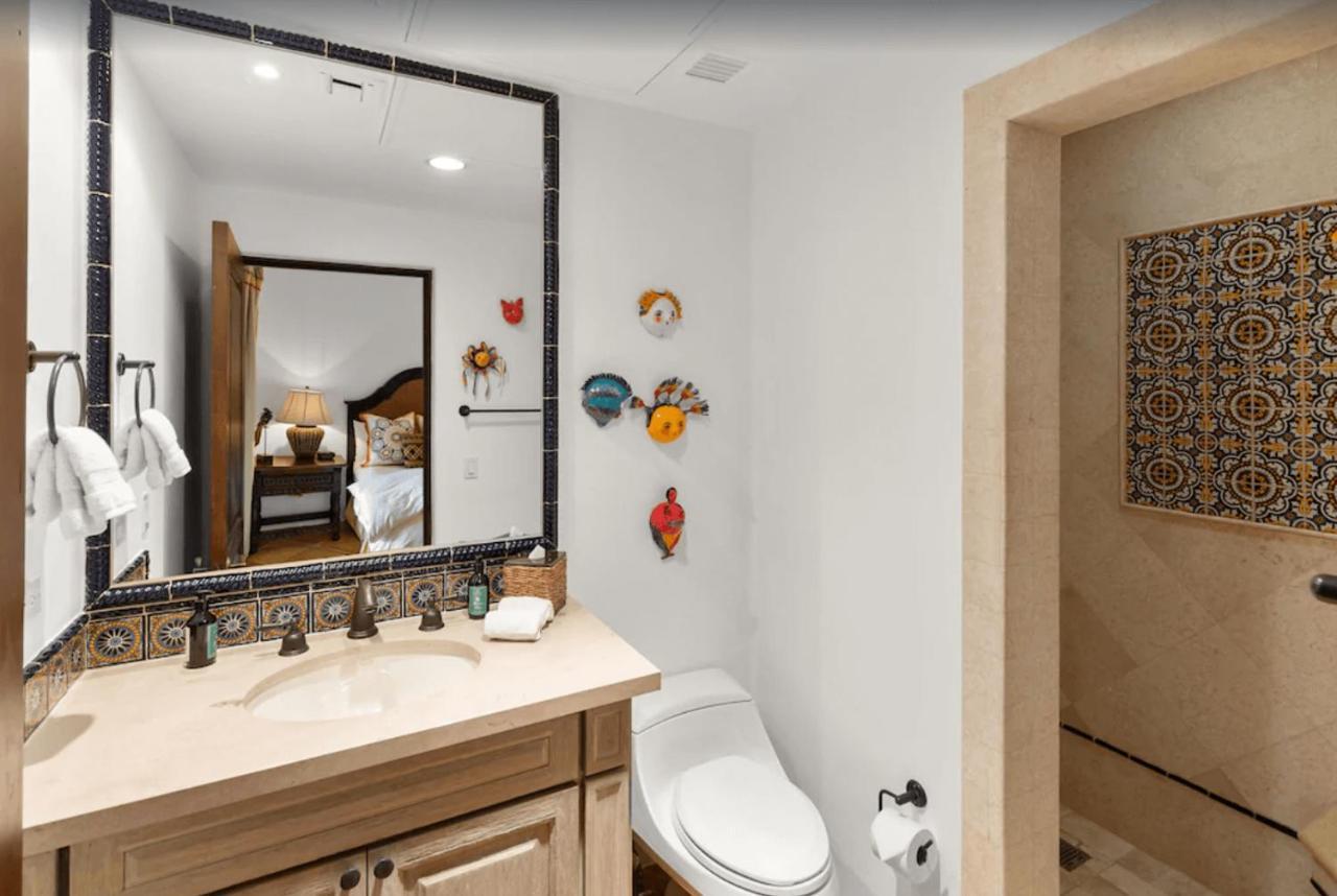 Executive-style Luxury On Apartment