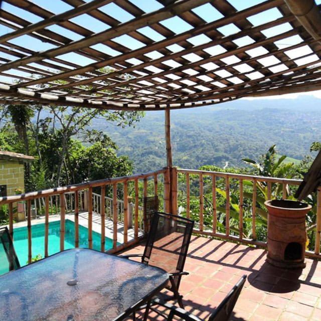Hotel Achicuales