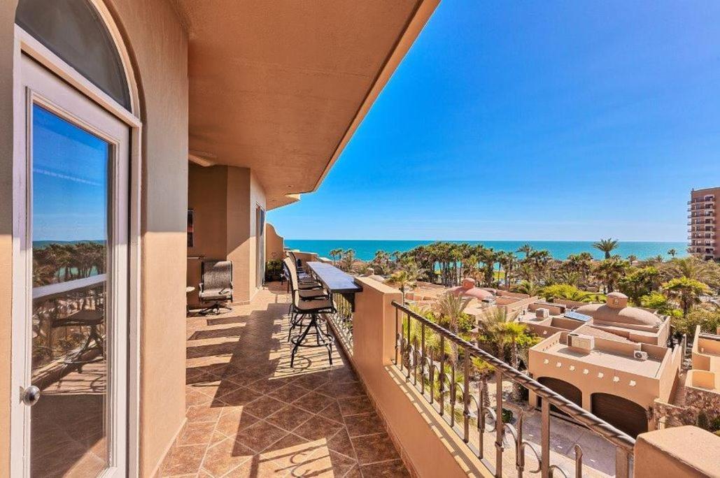 Bella Sirena 305-a - Elegant Oceanview On Beachfront Aparthotel *