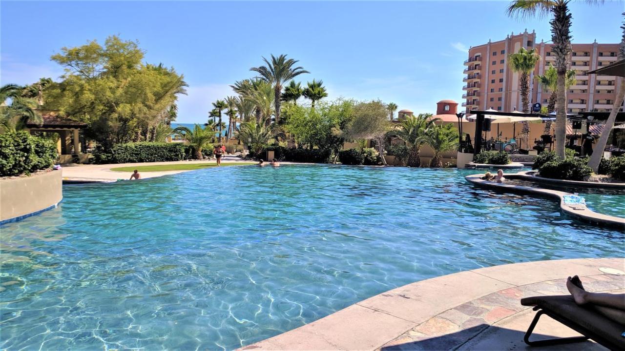 Bella Sirena 305-a - Elegant Oceanview On Beachfront Aparthotel *
