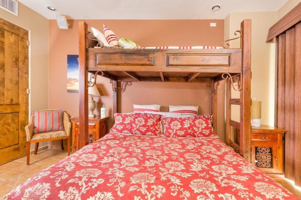 Bella Sirena 305-a - Elegant Oceanview On Beachfront Aparthotel *