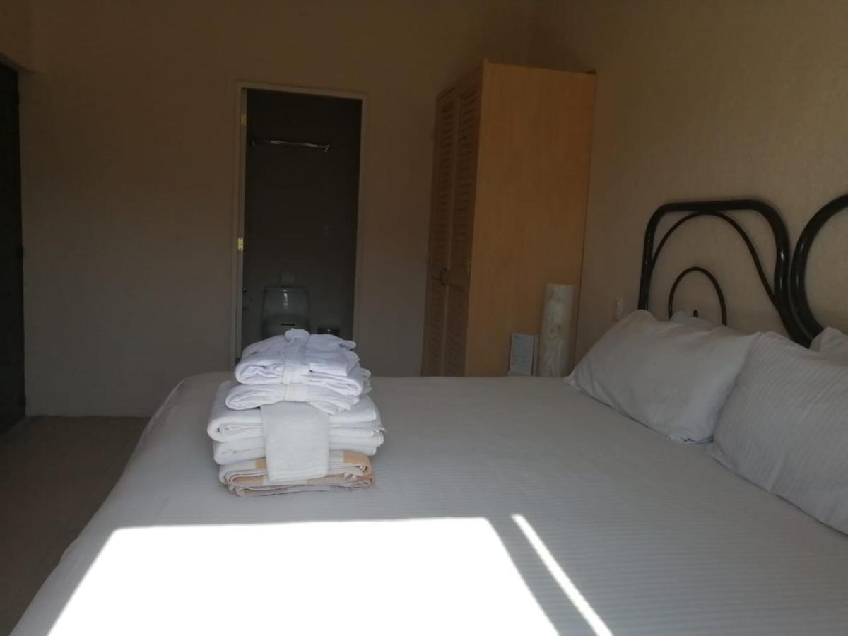 De La Luz - Holistic Hotel