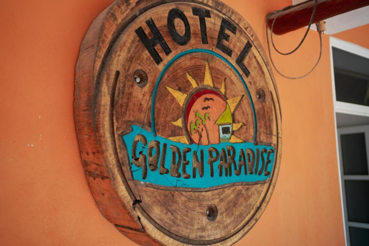 Golden Paradise Town Hotel 3*