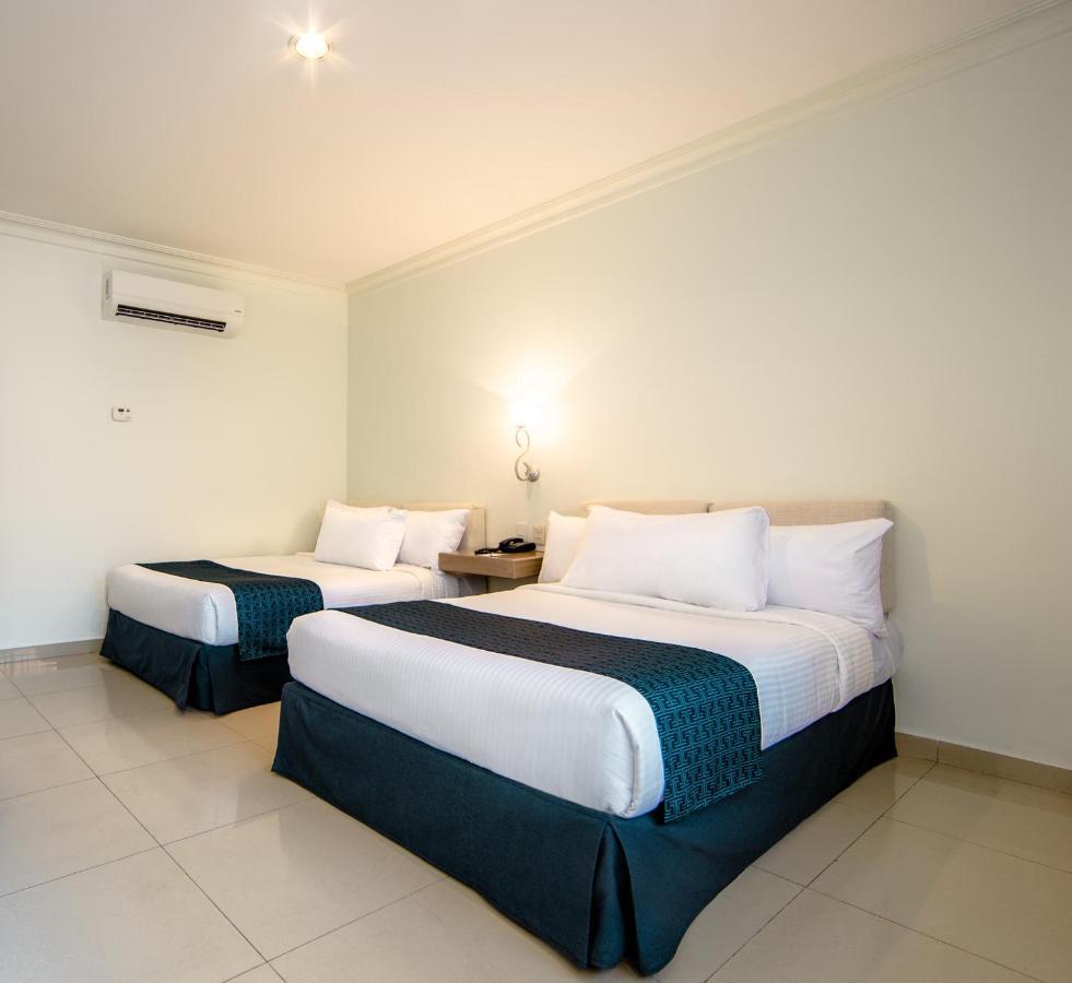 Inhouse 4*