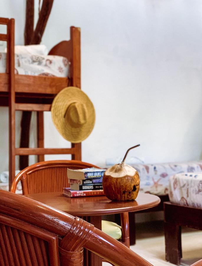 Hostel Golden Paradise